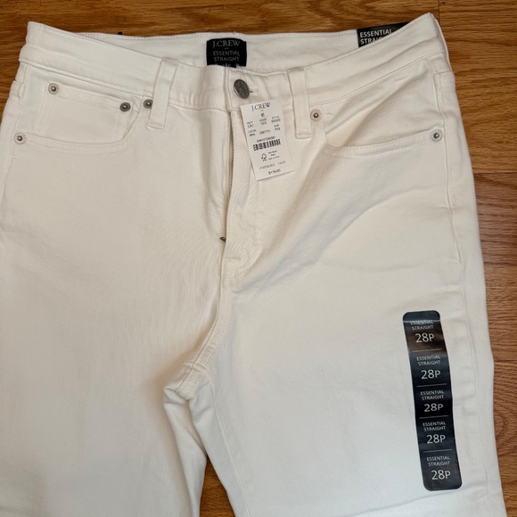 J.Crew Petite 28 essential straight white jean in all-day stretch - Picture 2 of 5